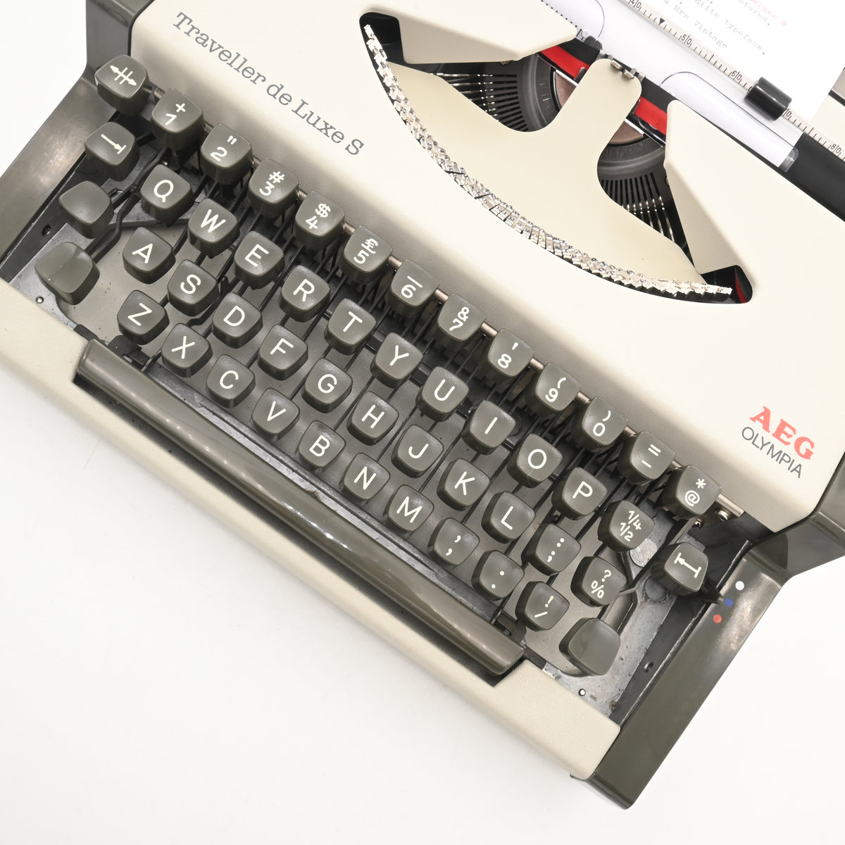 Olympia Traveller De luxe S Typewriter | New Ribbon | UK & WORLDWIDE