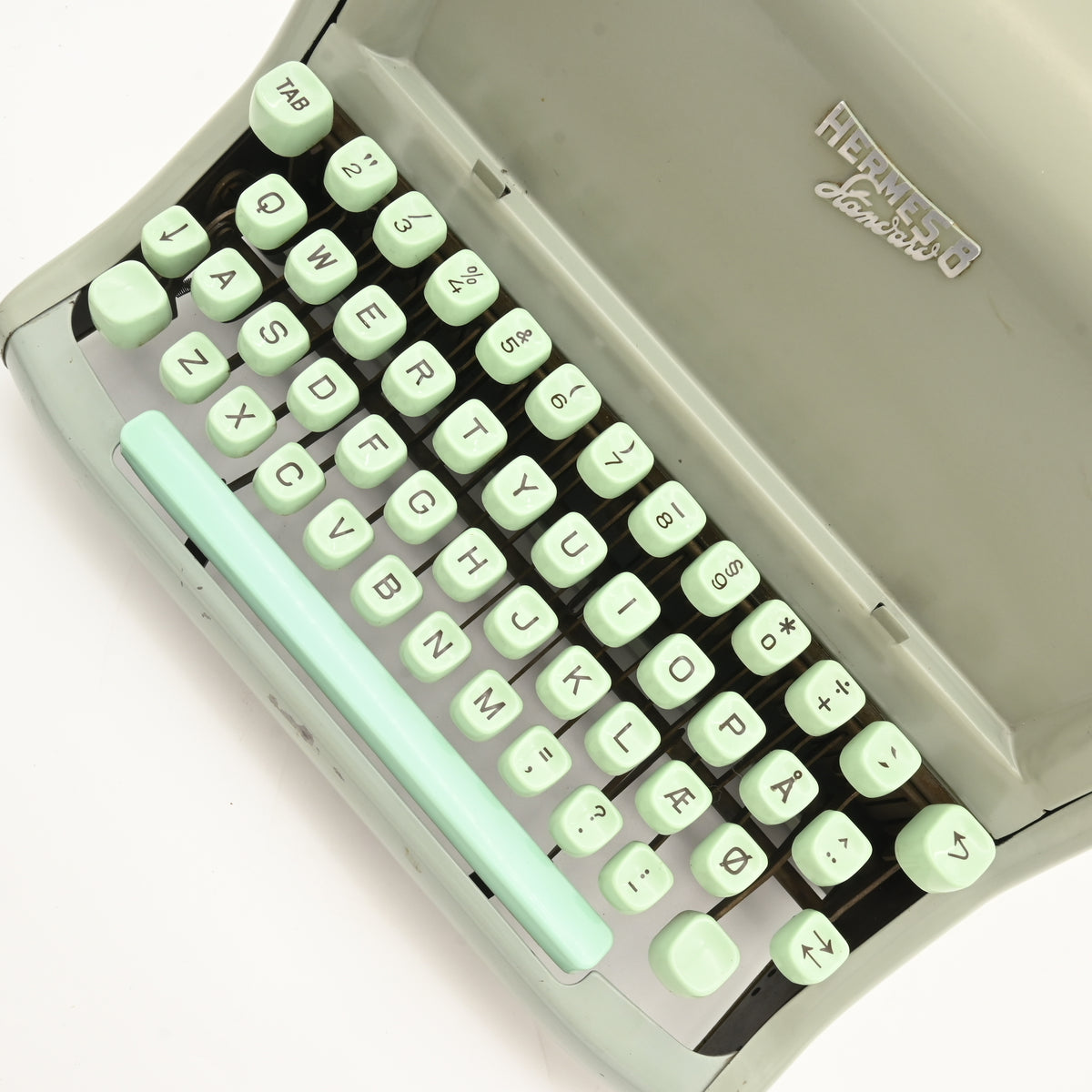 Hermes 3000 Typewriter - Elite Typeface - UK & WORLDWIDE – Mr
