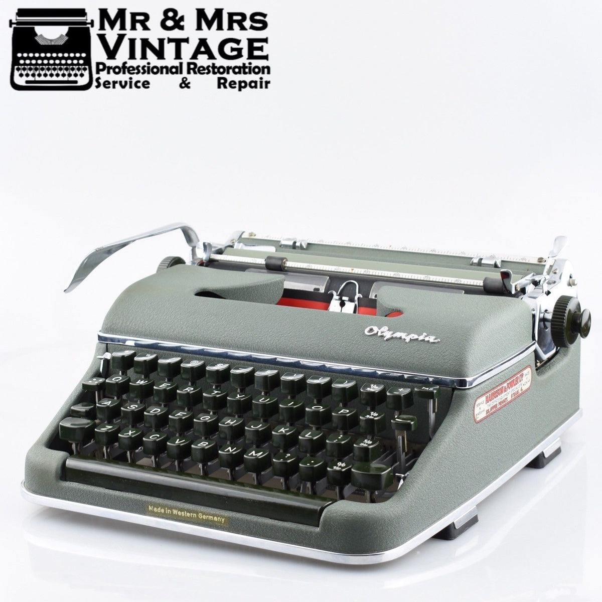 Olympia SM3 Typewriter in Green Matte