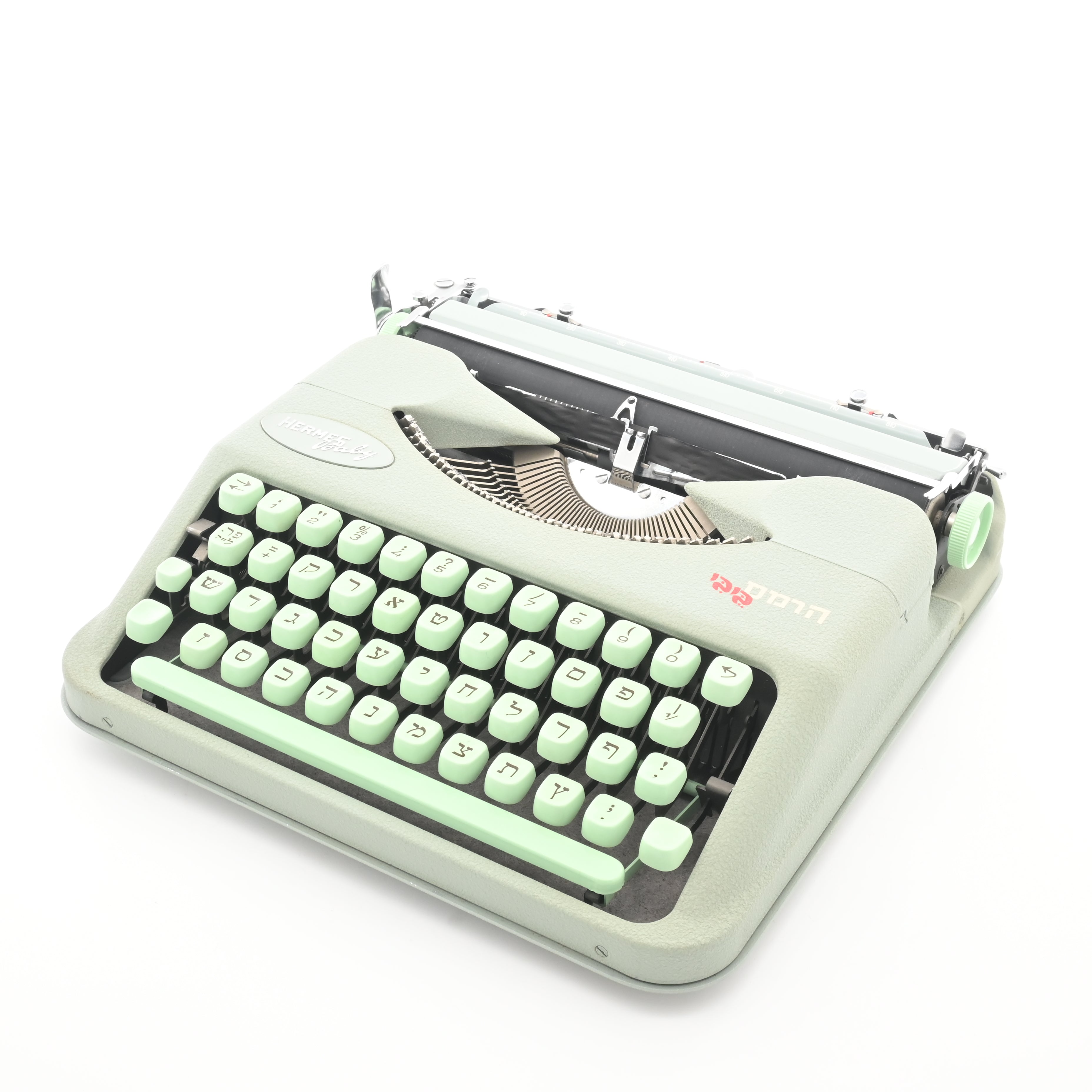 10 Unusual gifts for kids  Typewriter, Vintage typewriters