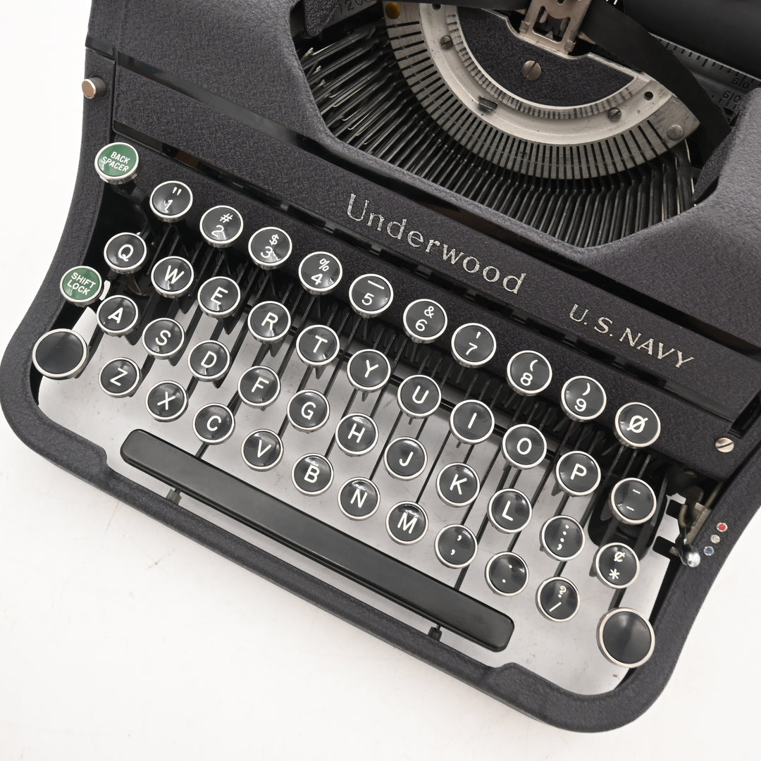 Underwood Universal タイプライター DSC_2211_1080x.jpg?v=1738425341