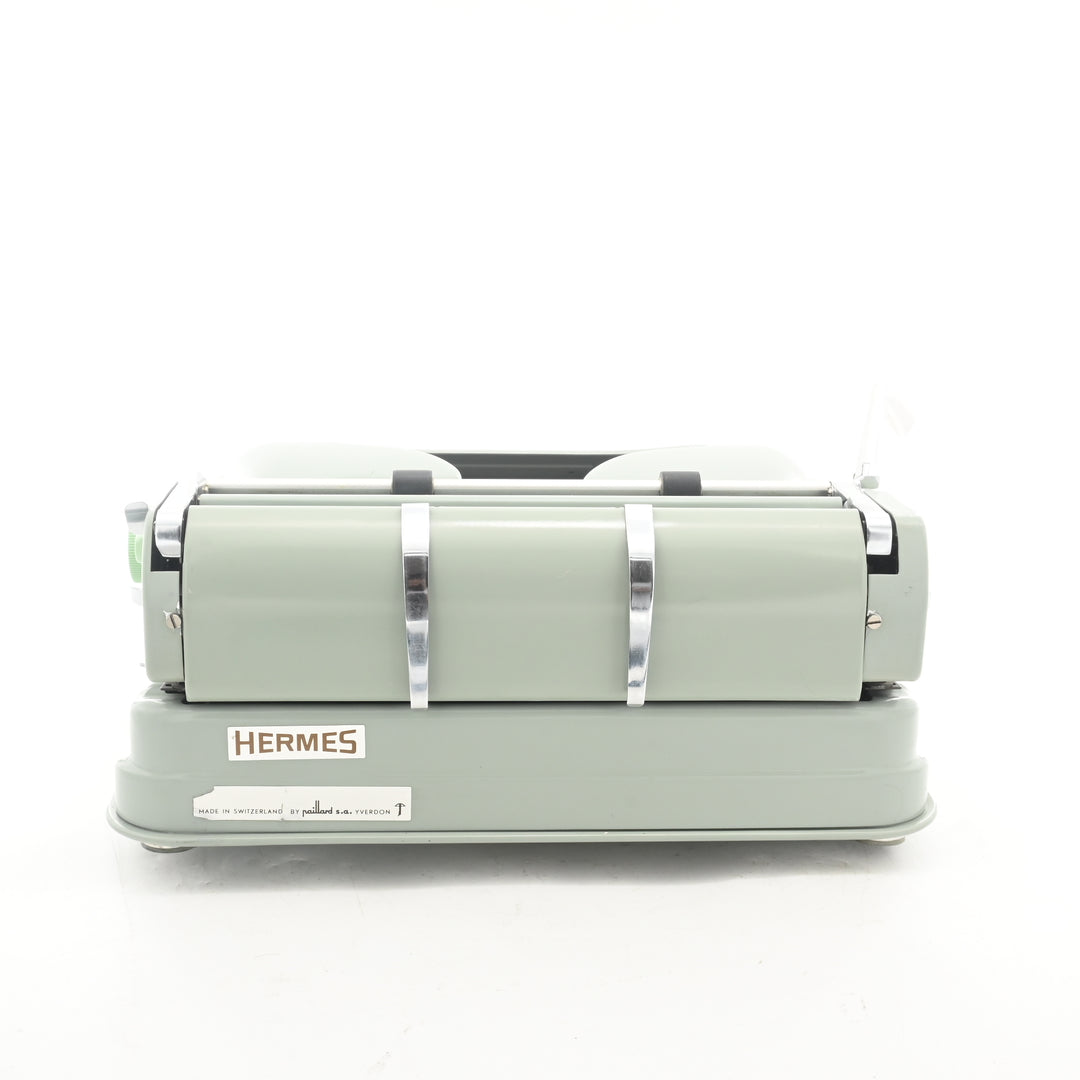 Hermes 3000 Typewriter - Russian Keybaord- UK & WORLDWIDE