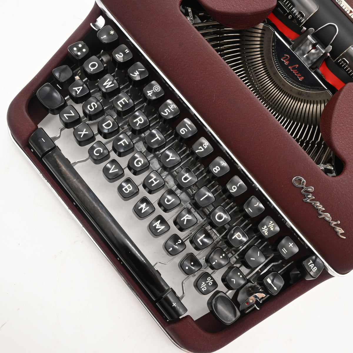 Olympia SM4 Typewriter - New platen| Matte burgundy | UK & WORLDWIDE ...