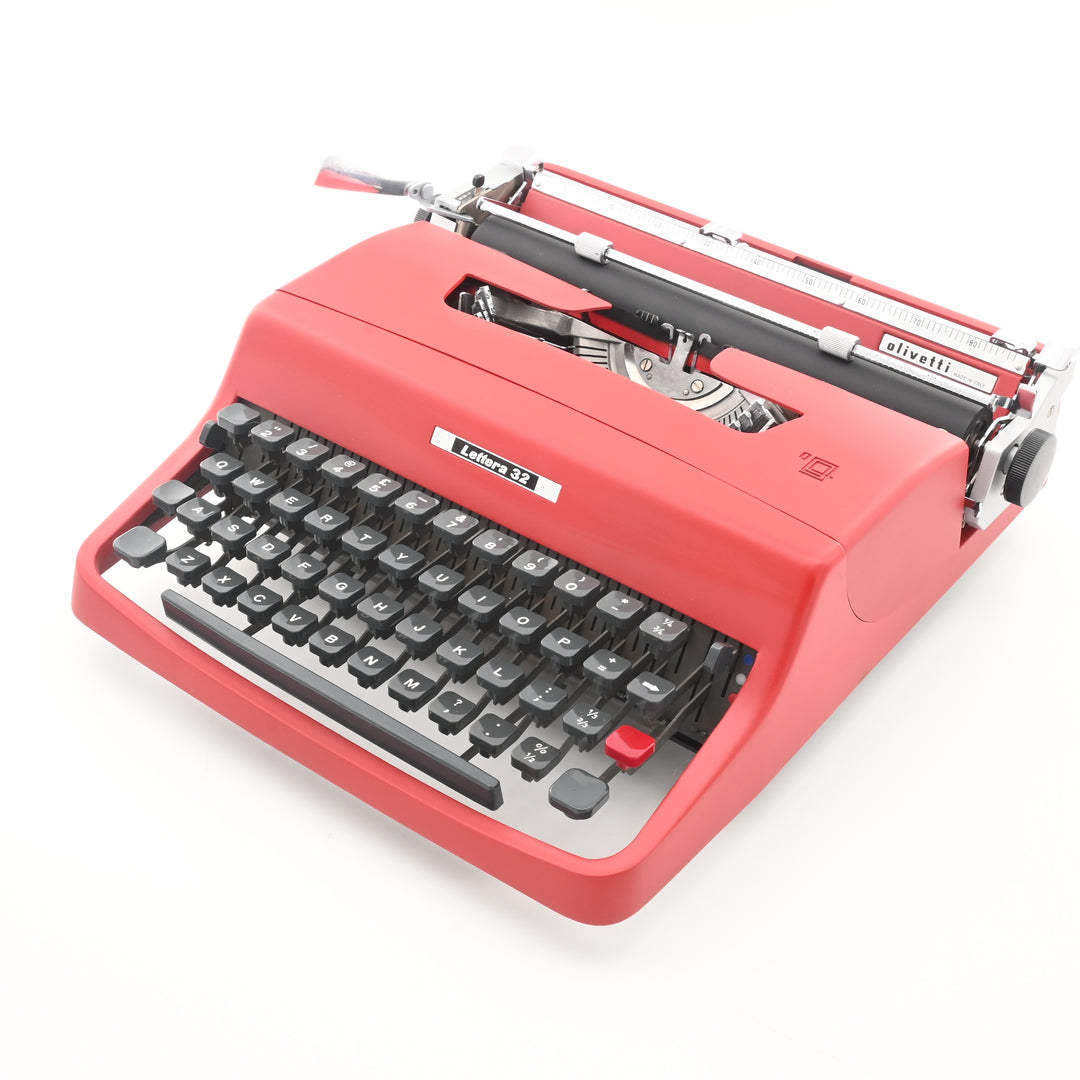 Olivetti Lettera 32 Typewriter - Made in Italy- WORLDWIDE SHIPPING