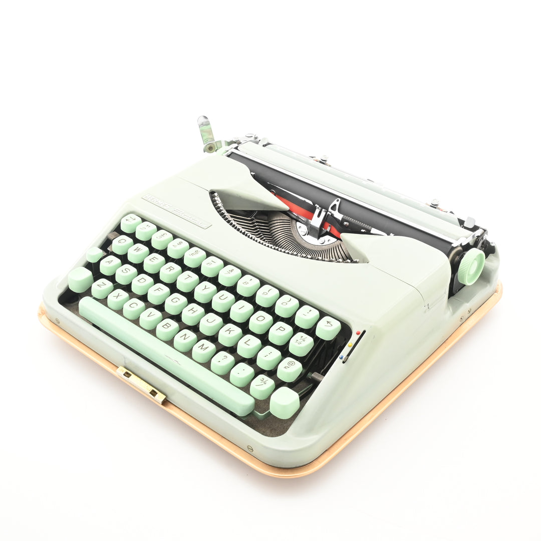 Hermes Baby Typewriter - New Ribbon - UK & WORLDWIDE SHIPPING