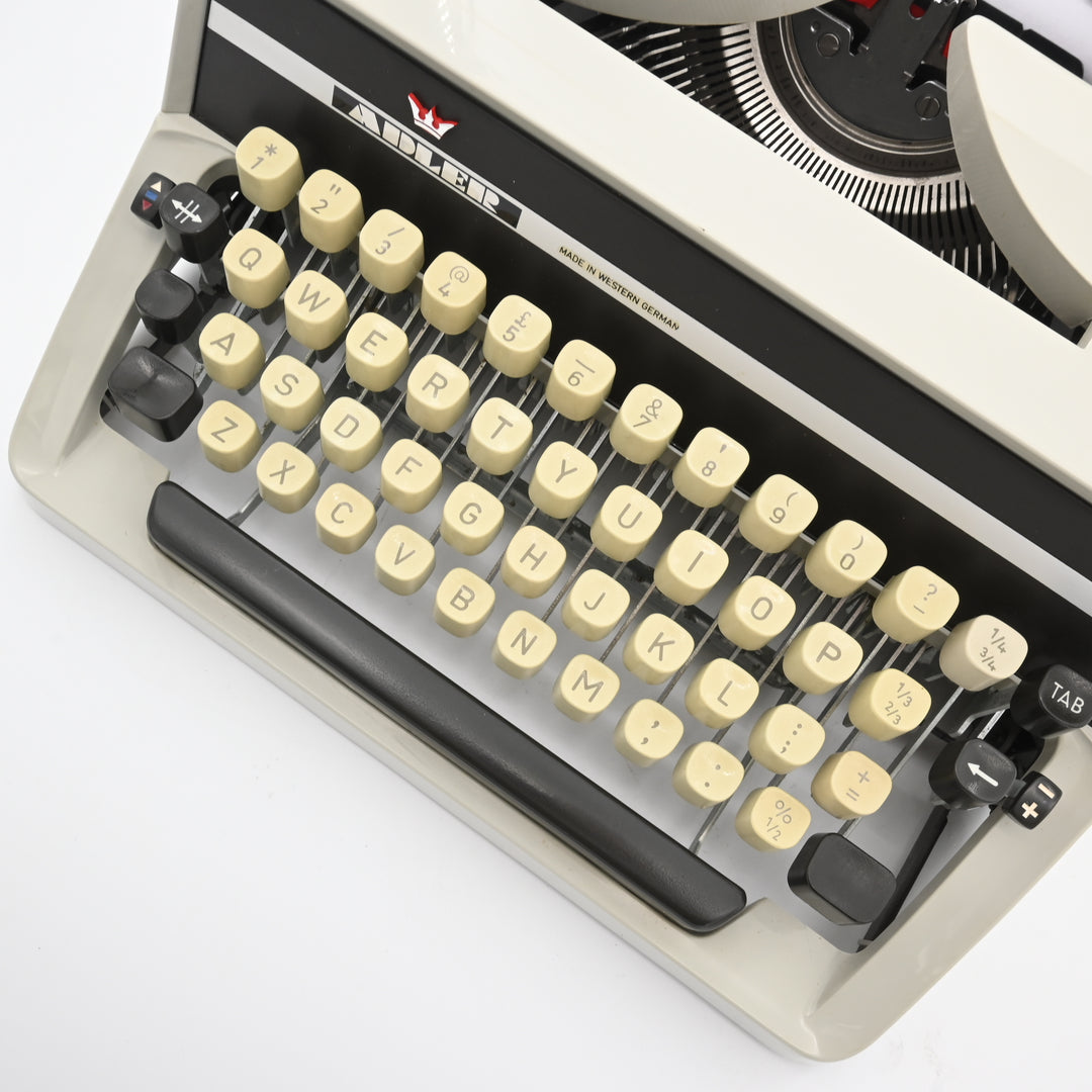 ☆タイプライターgabriele 25ヴィンテージタイプ 西ドイツ アドラー製 ☆タイプライターgabriele 25ヴィンテージタイプ 西ドイツ