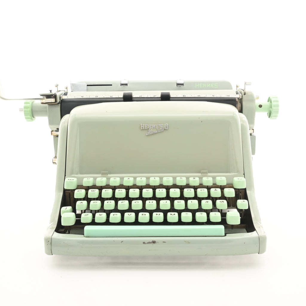 Hermes Standard 8 タイプライター　ヴィンテージ Hermes 3000 Typewriter - Elite Typeface - UK & WORLDWIDE