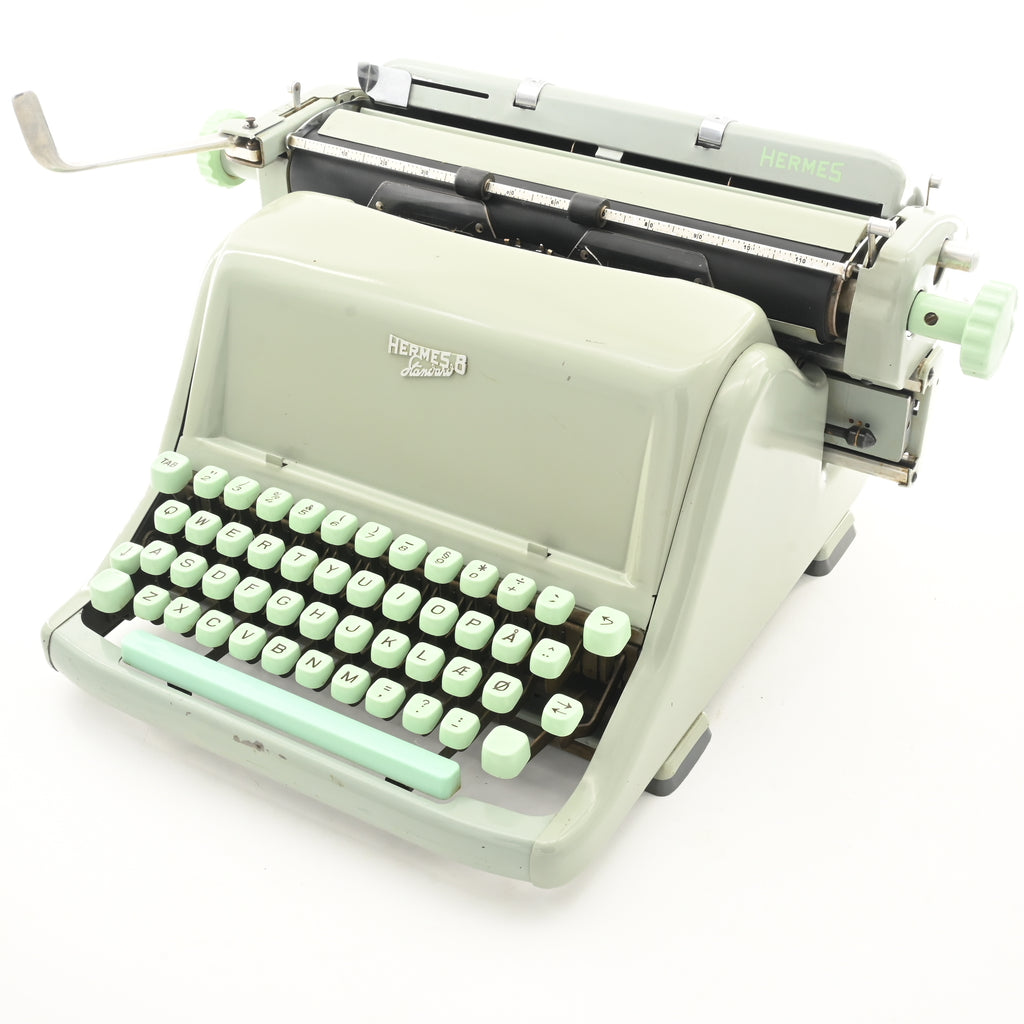 Hermes 3000 Typewriter - Elite Typeface - UK & WORLDWIDE – Mr