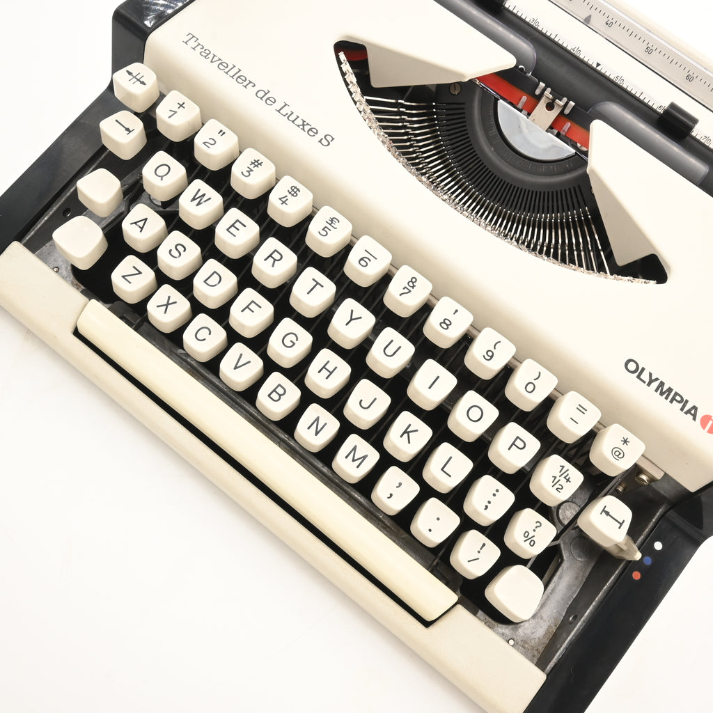 Olympia Traveller De luxe S Typewriter | New Ribbon | UK & WORLDWIDE