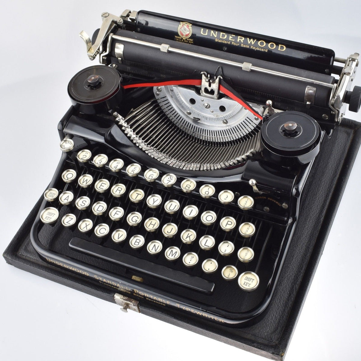 Underwood Standard portable Typewriter - Underwood 4 Bank Typewriter i ...