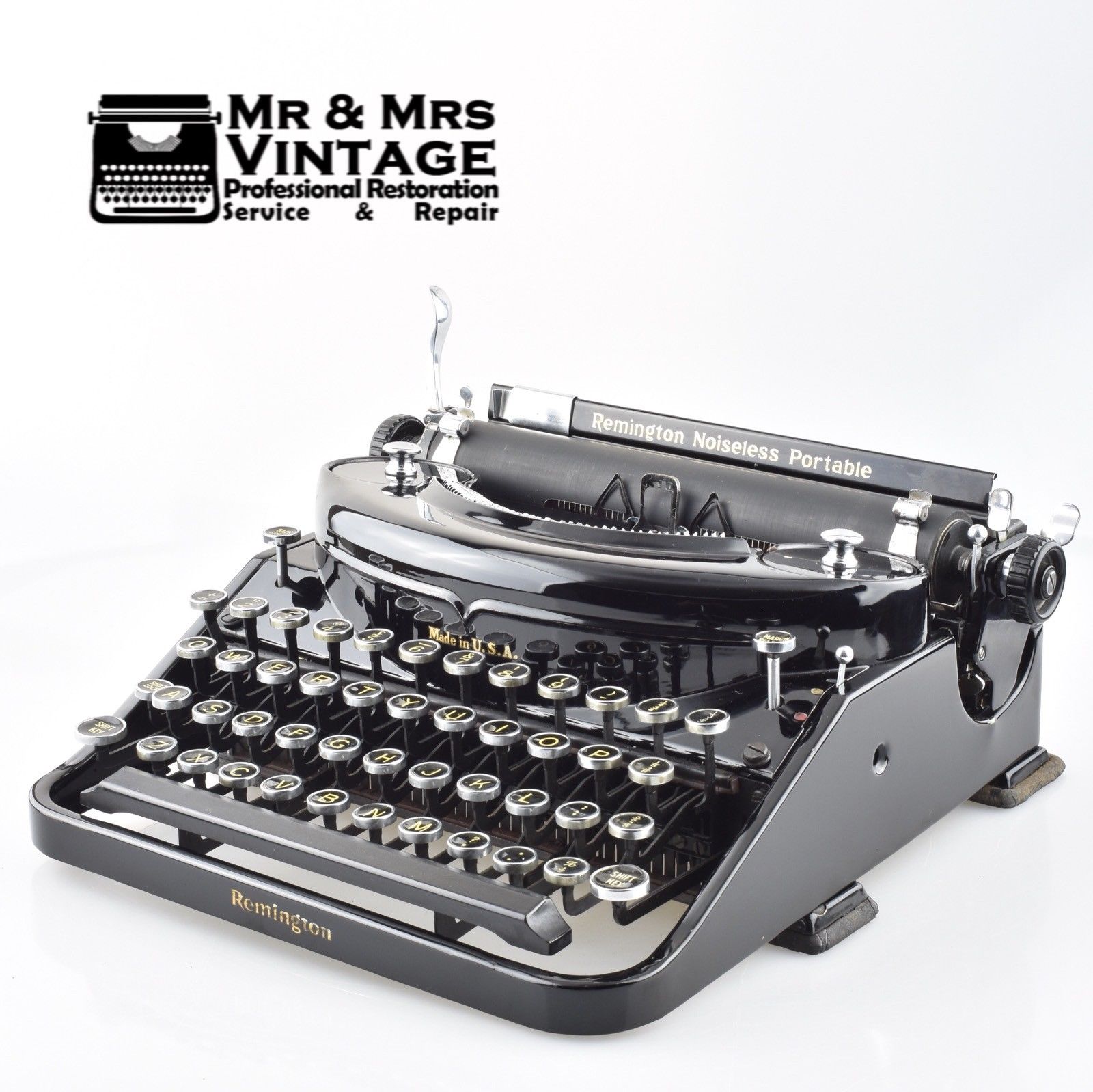 Noiseless Portable Remington Typewriter in Glossy Black 