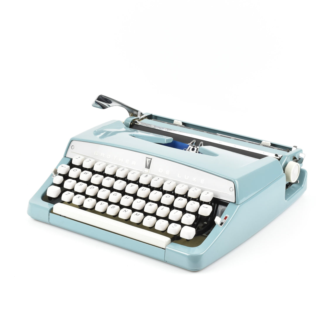 Brother De luxe Typewriter | Blue Colour | Elite | FREE UK POSTAGE