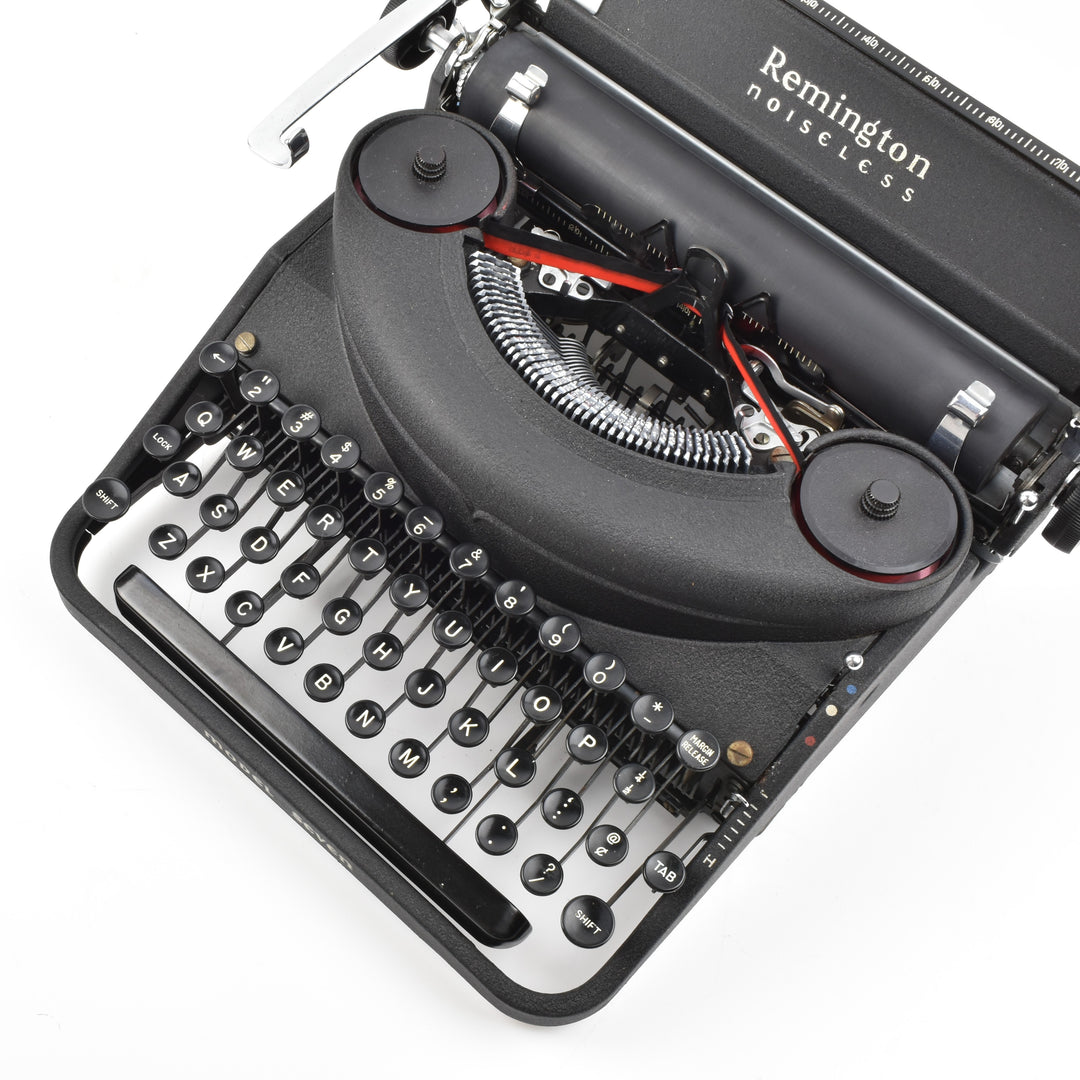 Remington Noiseless Model 7 Typewriter