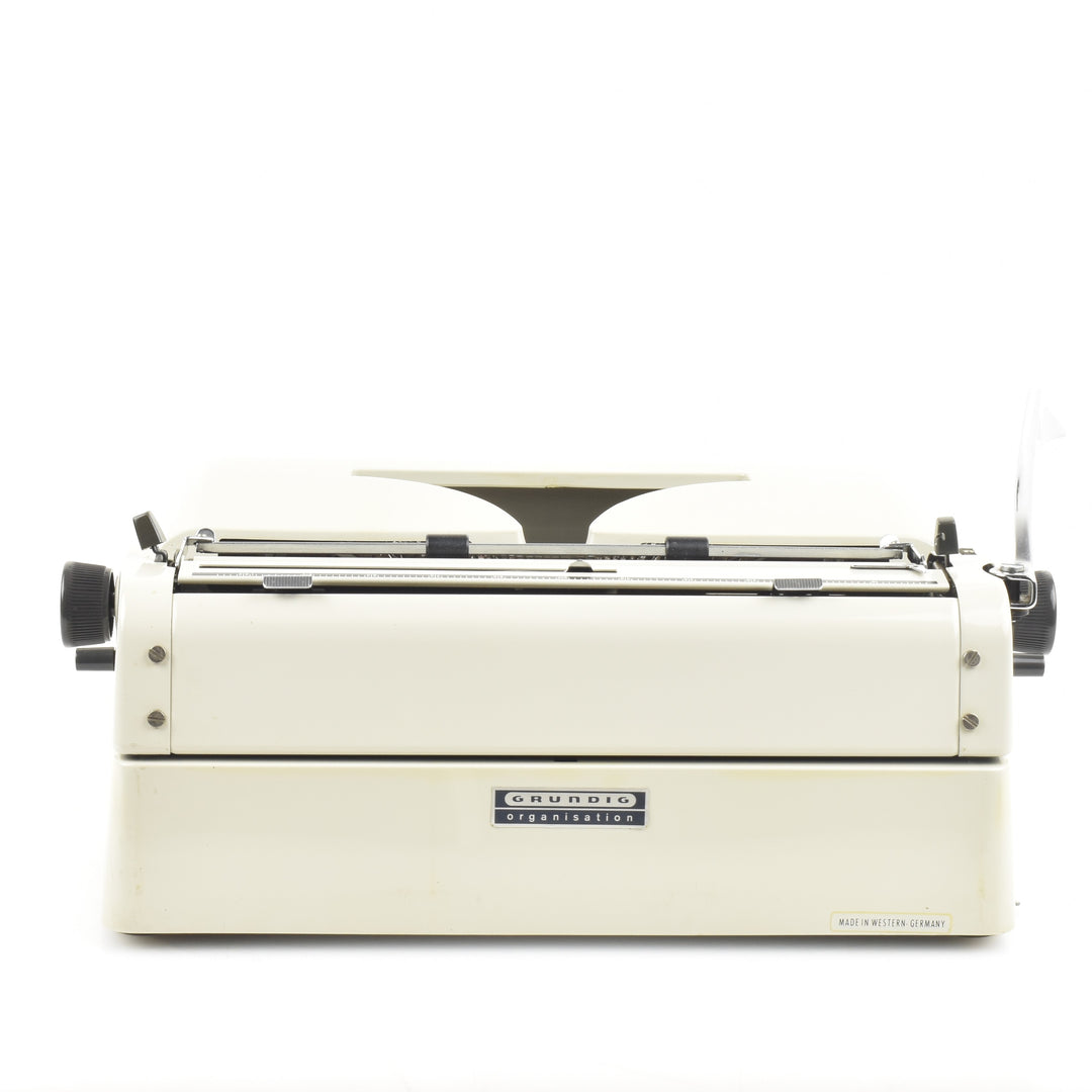 Triumph Adler Gabriele 20 Typewriter | Congress Typeface | Large Font