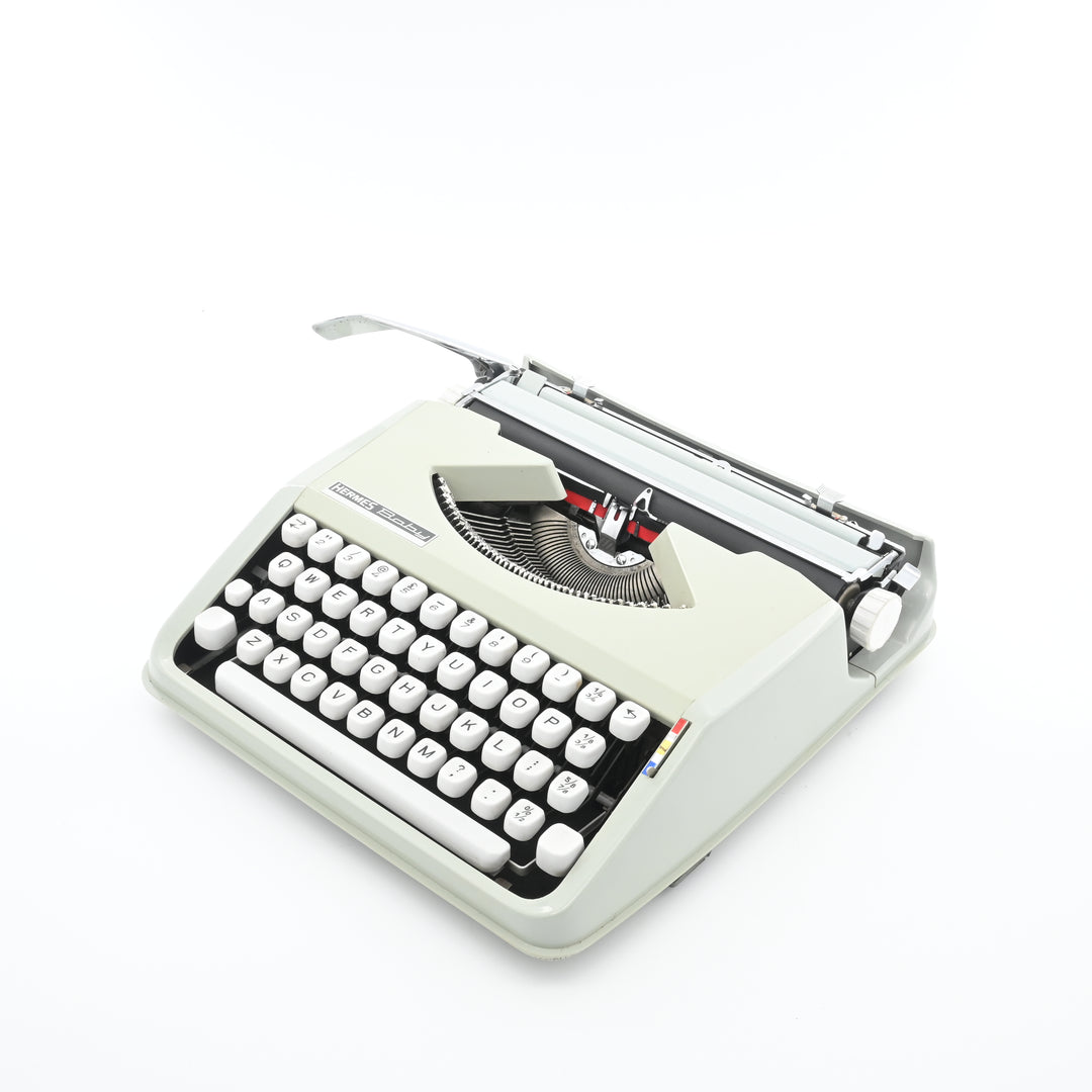 Hermes Baby Typewriter - New Ribbon - UK & WORLDWIDE SHIPPING