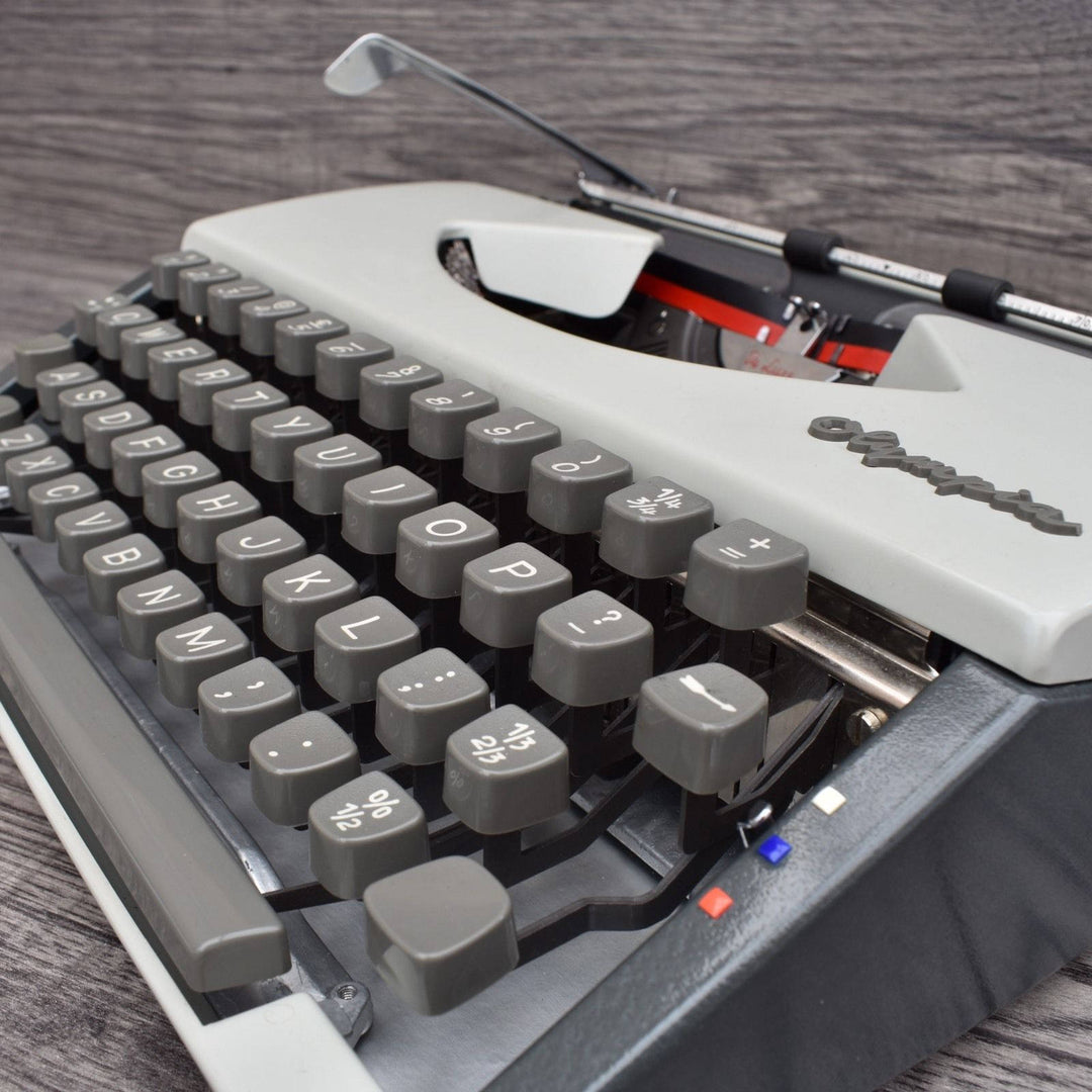 Olympia SF Deluxe Typewriter "Cursive Script Font/Typeface" – Mr & Mrs ...